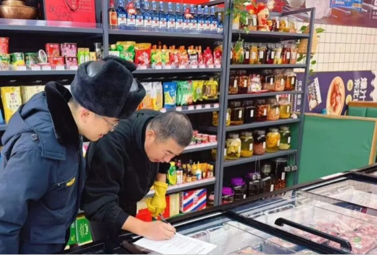 �ػ���ί������/���D